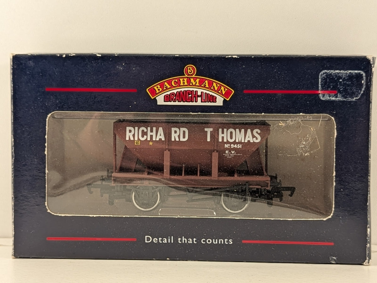 Bachmann Branchline OO Gauge 24-Ton Ore Wagon – Richard Thomas Livery No. 9451