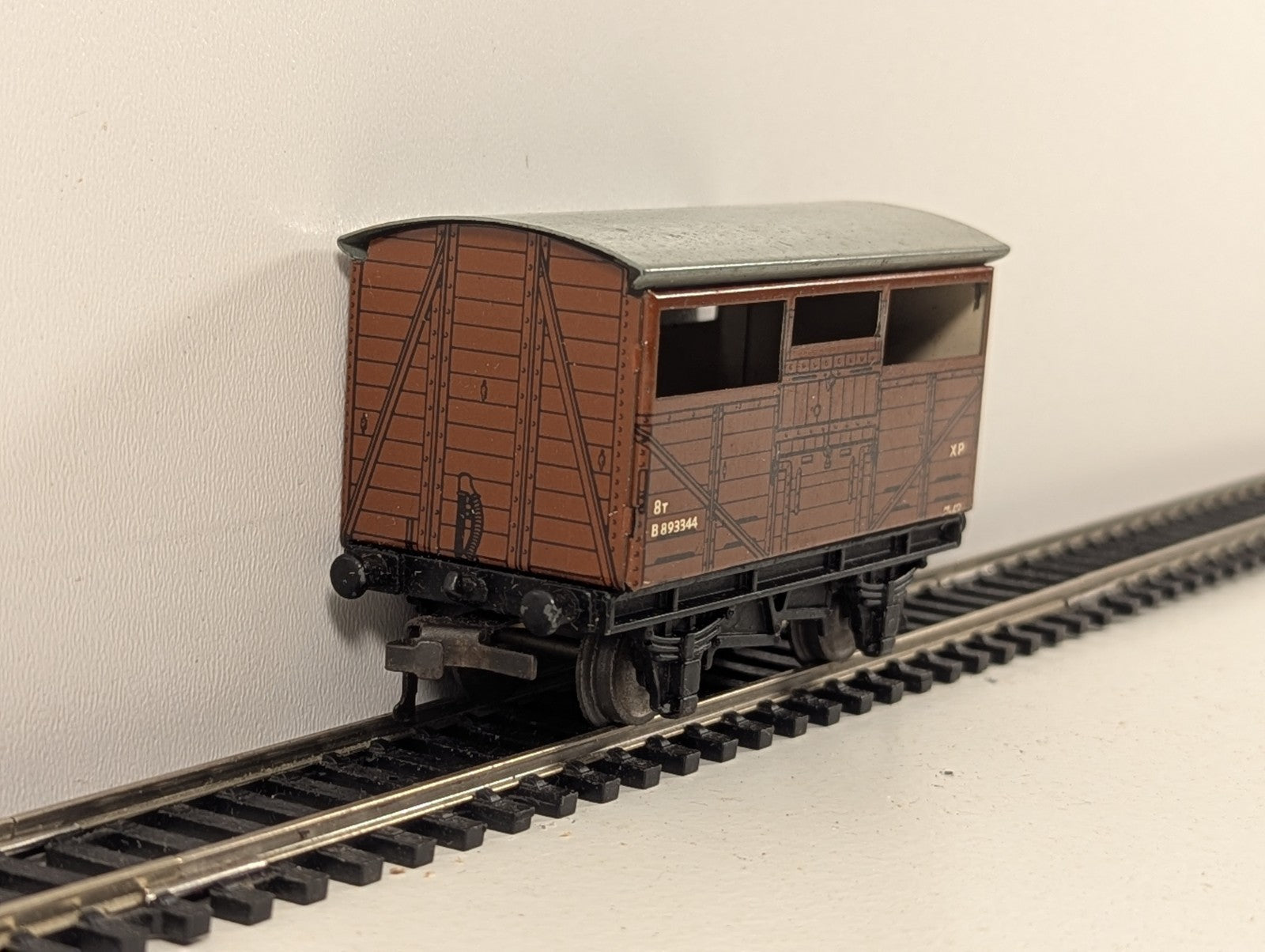 Hornby Dublo OO Gauge 8-Ton Cattle Wagon - Boxed