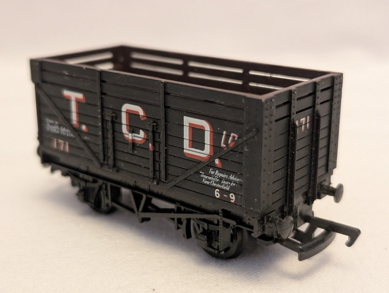 Mainline OO Gauge 7-Plank Open Wagon TCD Ltd Goods Wagon 171 T.C.D.