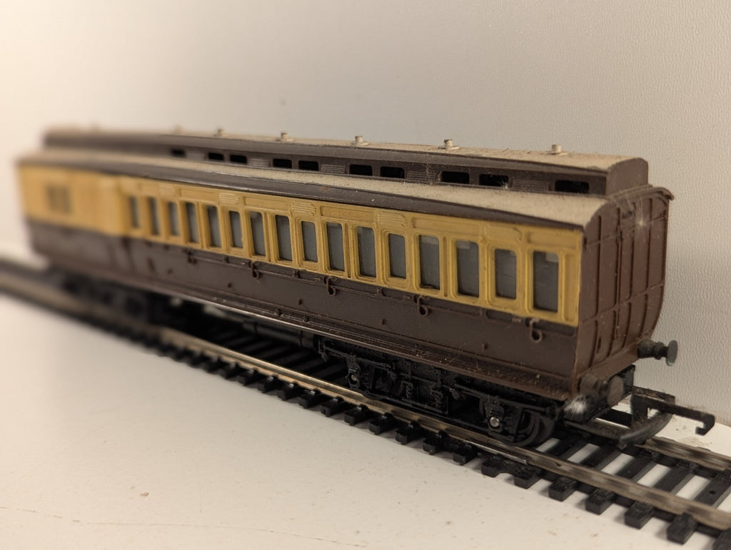 Tri-ang Railways R333 GWR Clerestory Brake Third Coach OO Gauge
