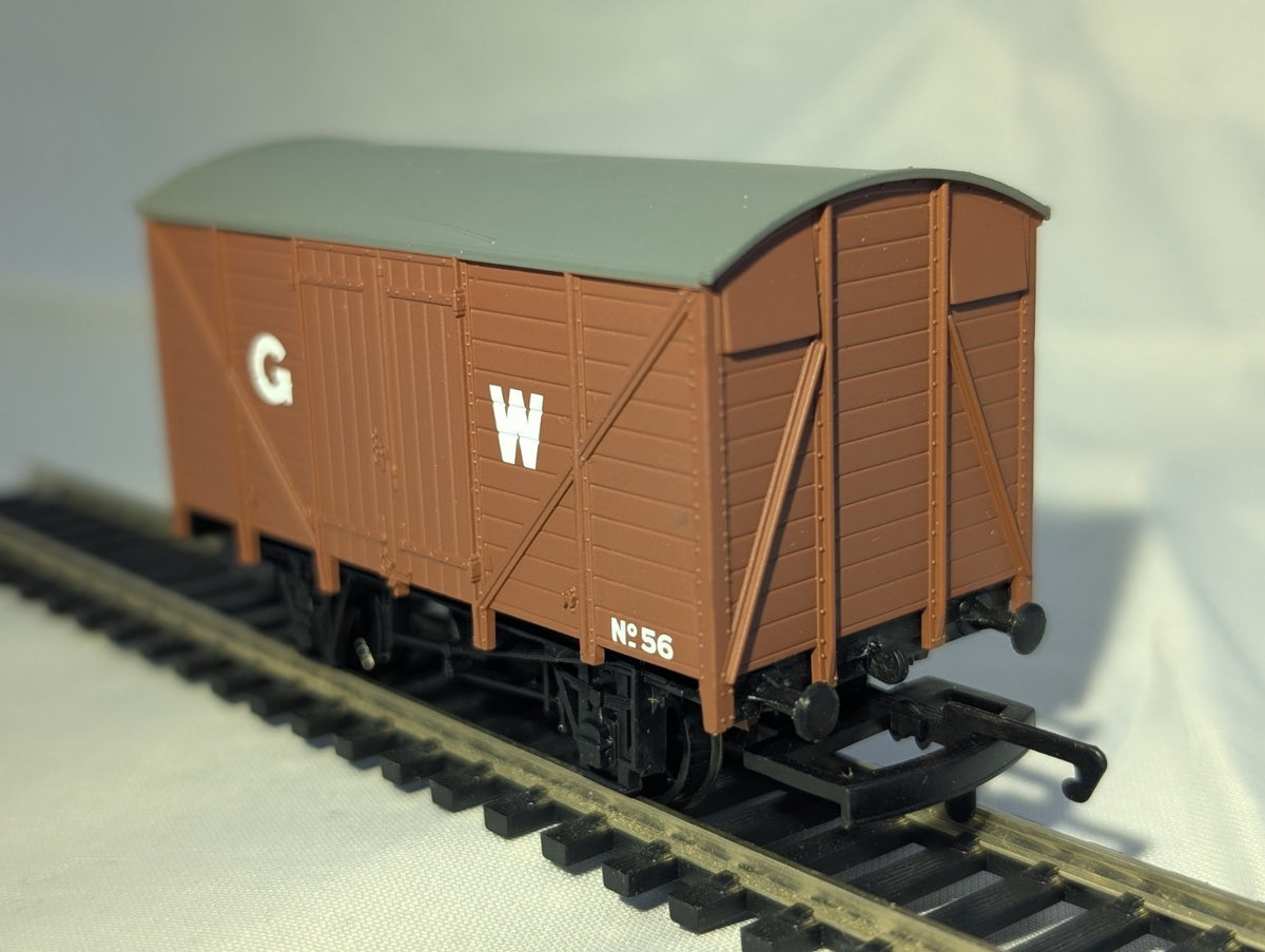 Hornby R1109 GWR 12-Ton Ventilated Van Brown