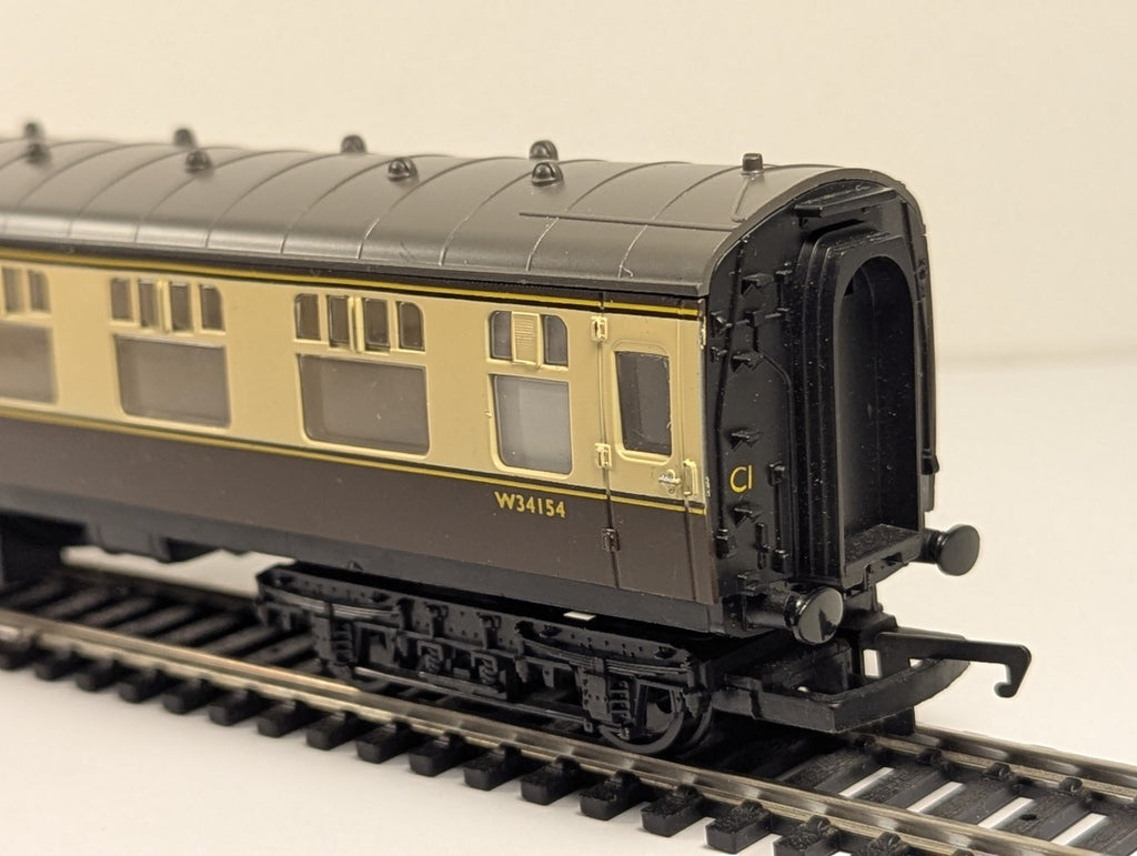Hornby R4050 OO Gauge BR Western Region Mk1 Brake Coach W34154 Chocolate & Cream