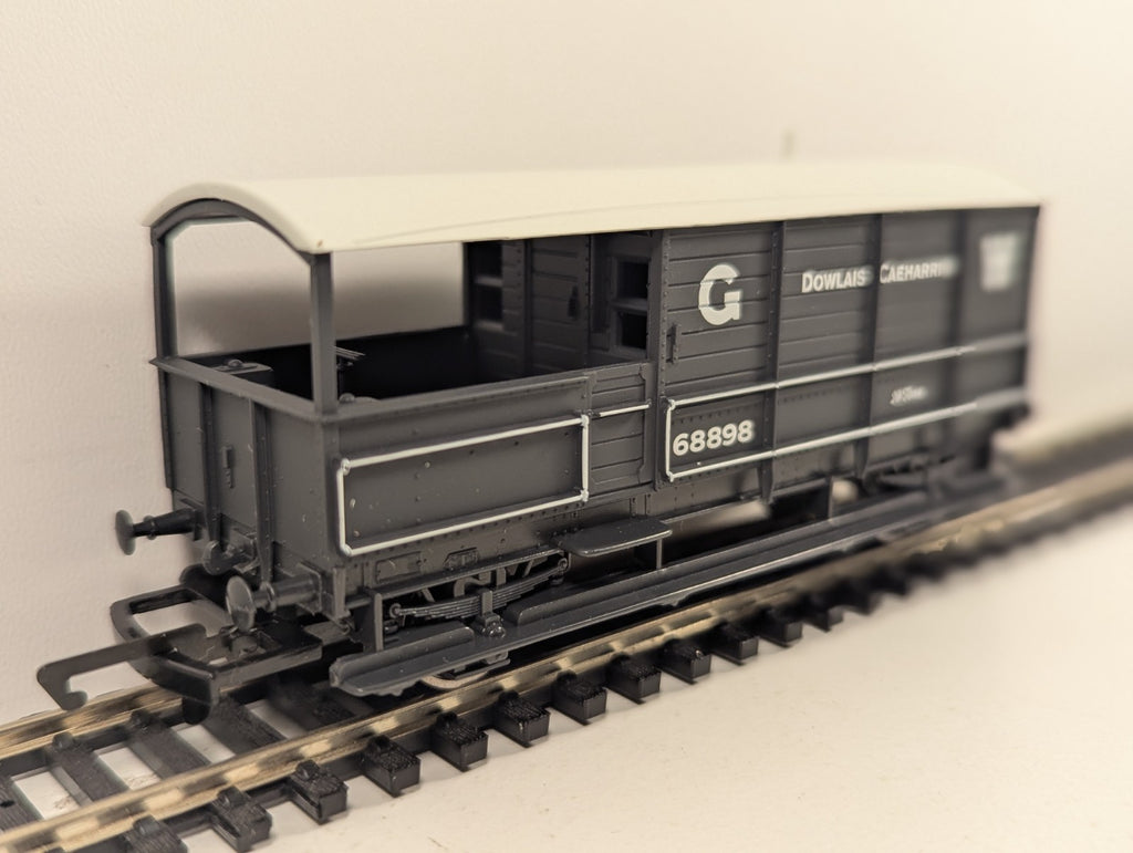 Hornby R6347 OO Gauge GWR 20 Ton Brake Van – Dowlais Caeharris