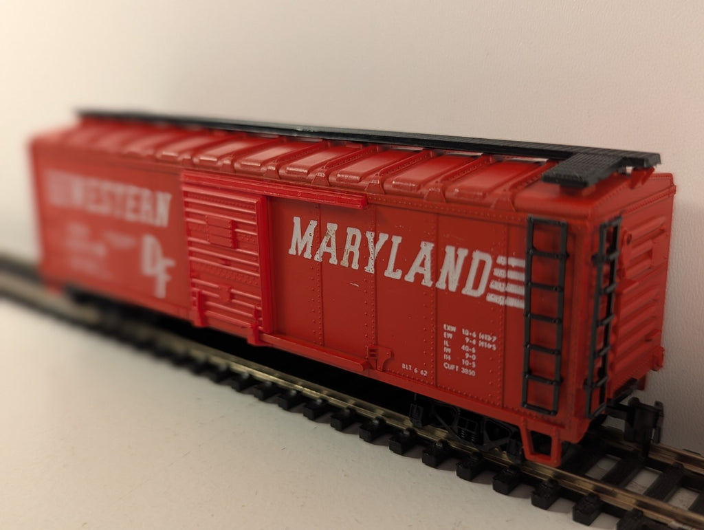 AHM HO Gauge Western Maryland WM 36041 Boxcar