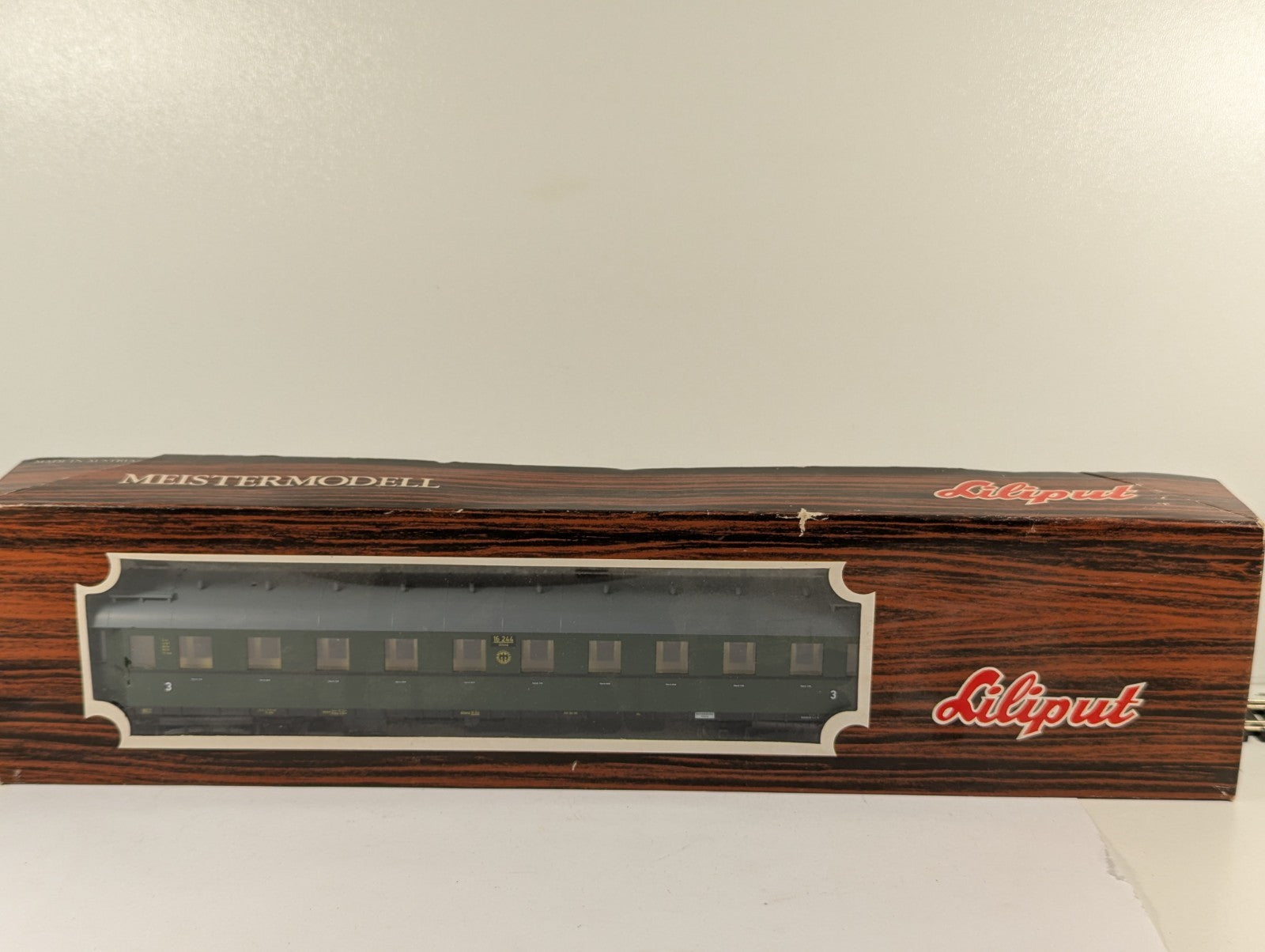 Liliput 84302 HO Gauge Green German Reichsbahn 3rd Class Coach Boxed