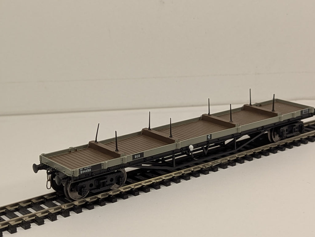 Bachmann OO Gauge BR Bogie Bolster C Wagon Goods Wagon B944183 BR Grey