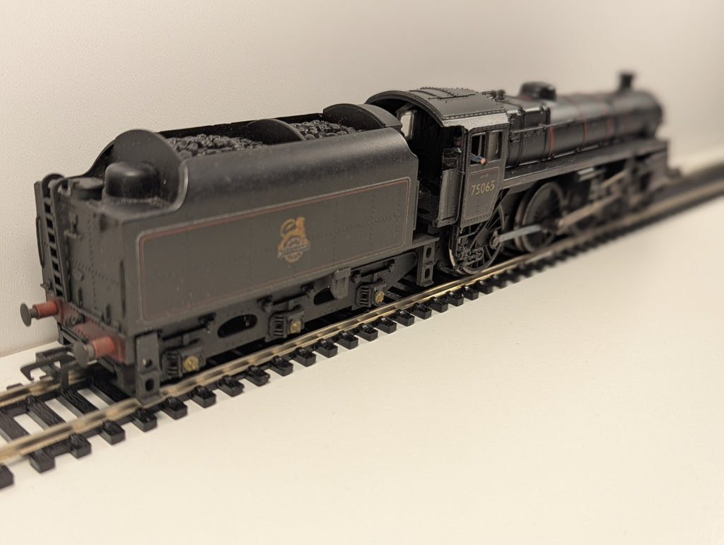 Bachmann 31-108 OO Gauge BR Standard Class 4MT 4-6-0 – No. 75063 (BR Black)