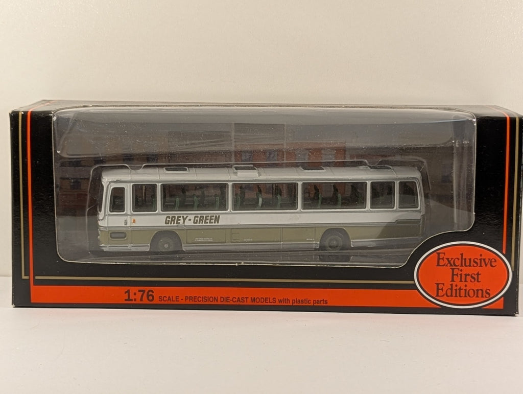 EFE Plaxton Coach – Tottenham to Manchester – British Bus Model
