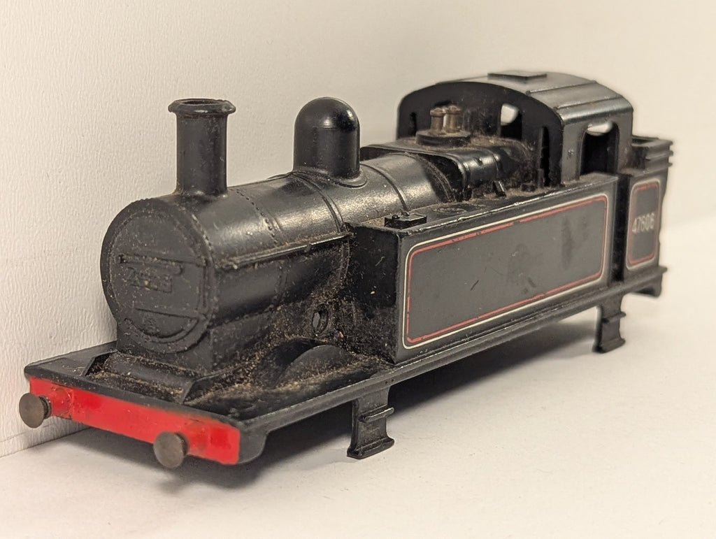Tri-ang OO Gauge Class 3F Jinty 0-6-0T Locomotive Body 47606 BR Lined Black R52