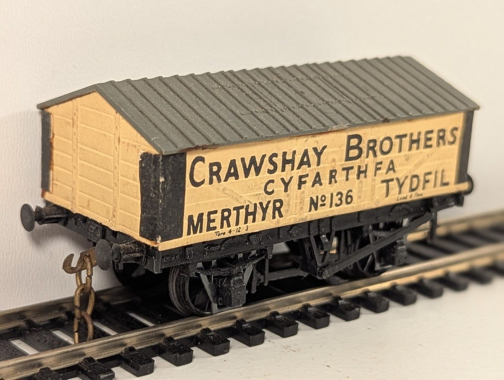 Peco OO Gauge Crawshay Brothers Lime Wagon – Missing Couplings