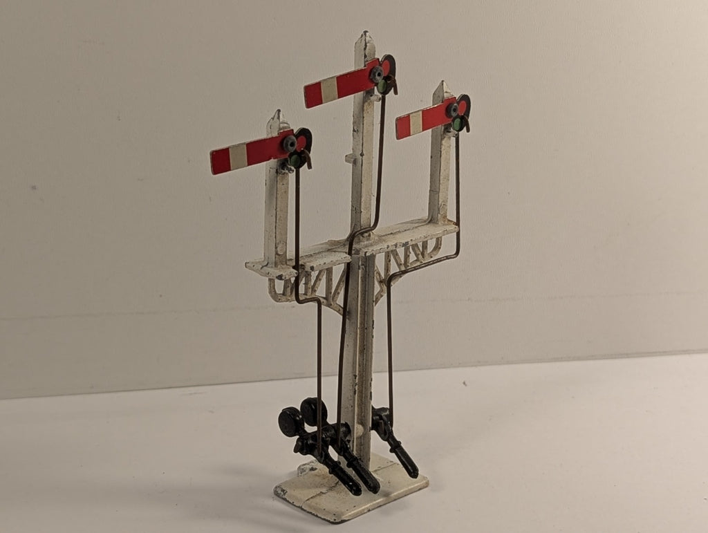 Crescent OO Gauge Triple Semaphore Signal