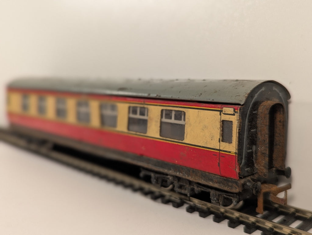 Hornby Dublo OO Gauge BR Corridor Coach Passenger Coach M 4183