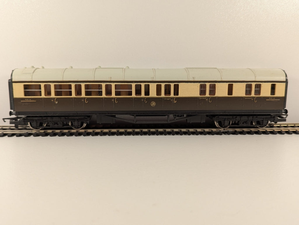 Hornby R430 OO Gauge GWR Collett Brake Coach 4913