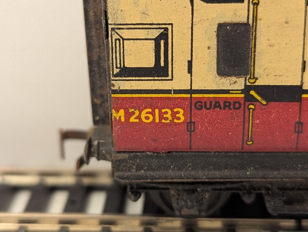 Hornby Dublo OO Gauge BR Crimson & Cream Brake Third Corridor Coach