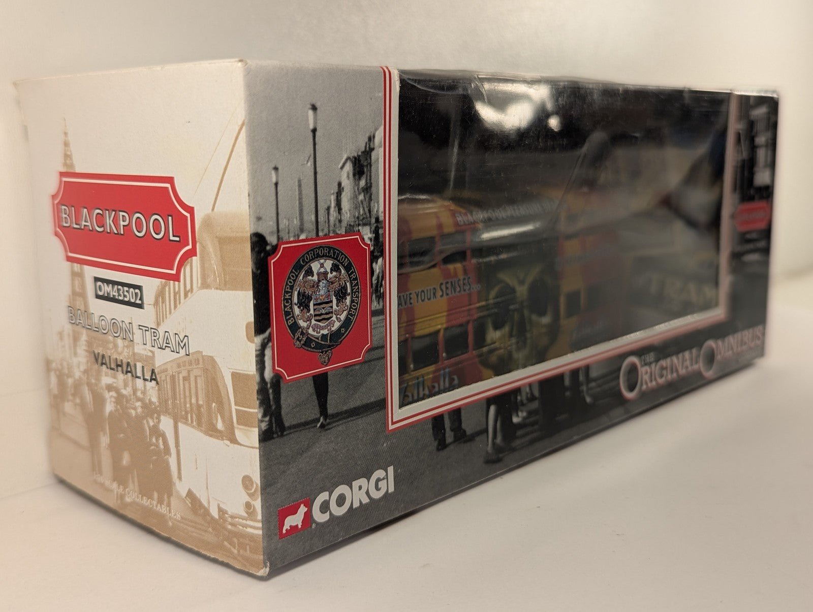 Corgi 1:76 Scale Blackpool Balloon Tram Valhalla 720