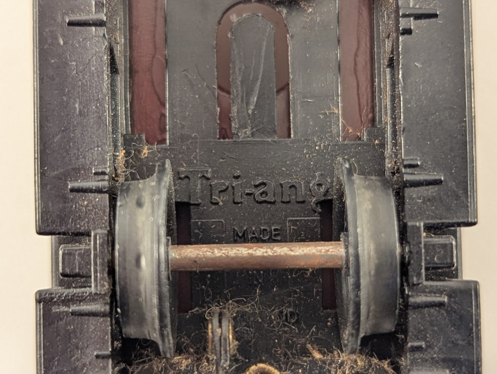 Tri-ang R16 20-Ton Brake Van