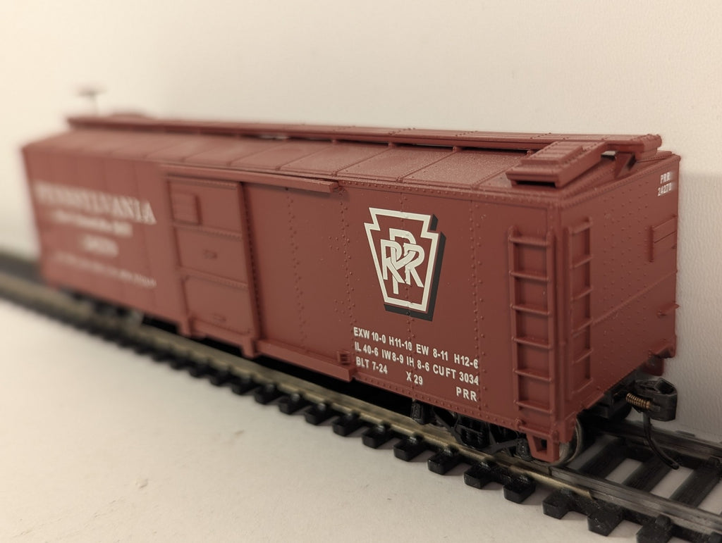 WalthersMainline HO Scale 40' X-29 Boxcar Pennsylvania 24270