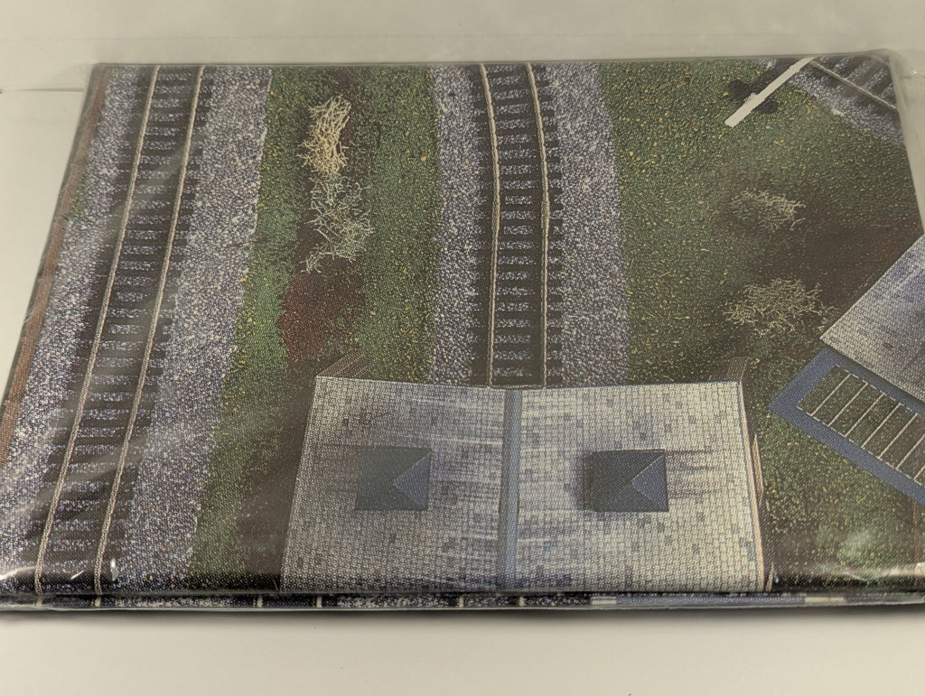 Hornby OO Gauge R1002 Twin Train Set TrakMat and Instructions