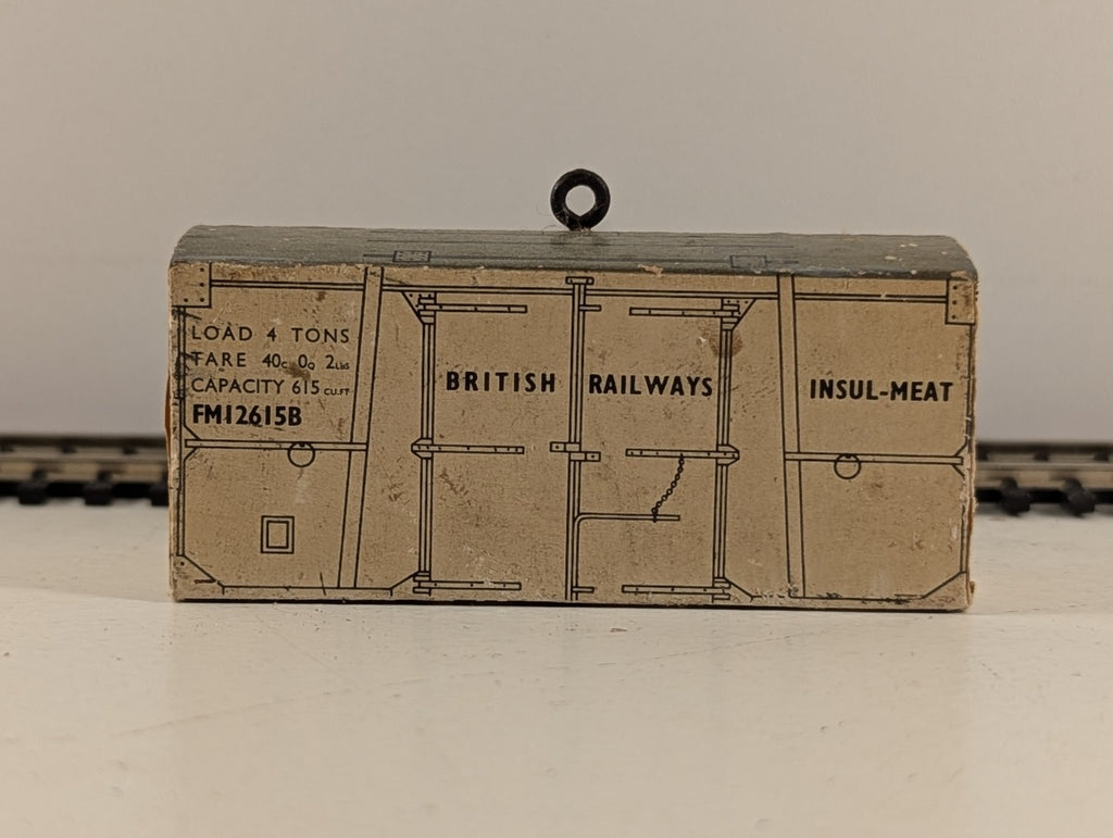 Hornby Dublo 32945 OO Gauge White Insulated Meat Container - Boxed