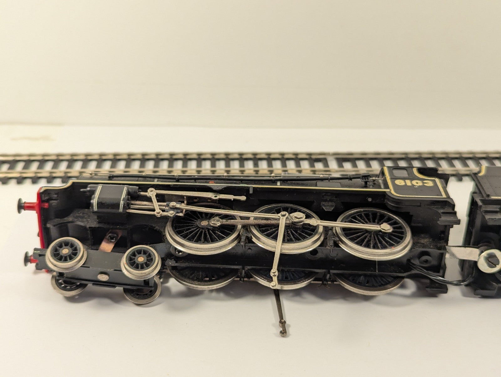 Airfix 54120-0 OO Gauge Royal Scots Fusilier 6P 4-6-0 - Spares/Repairs
