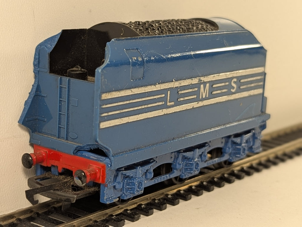 Tri-ang Hornby OO Gauge Coronation Class Streamlined Tender