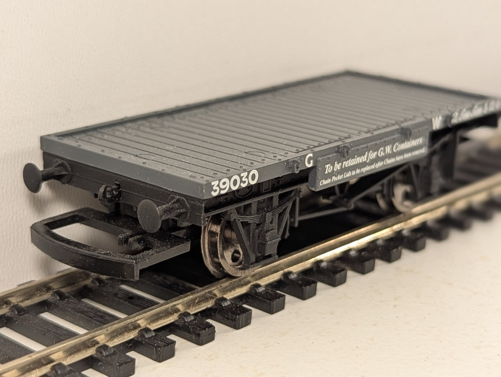 Hornby R605 GWR Conflat A Wagon Goods Wagon 39030 GWR Grey