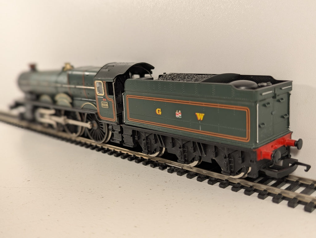 Hornby GWR King Class "King Henry VI" 4-6-0 Steam Locomotive OO Gauge