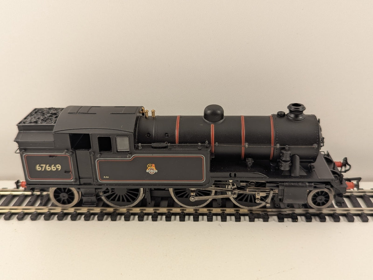 Bachmann 31-609A V3 Tank 67669 BR Lined Black