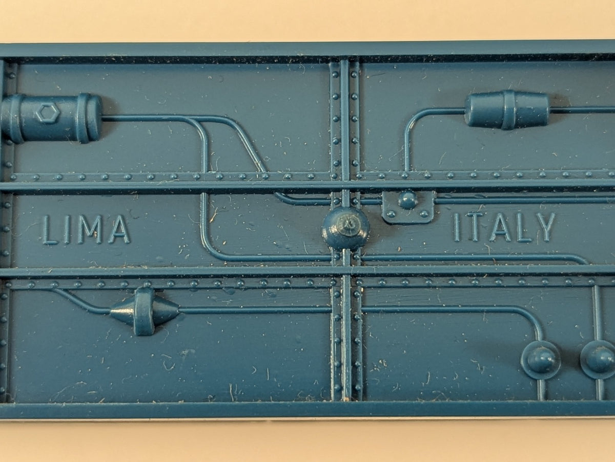 Lima HO Gauge BR Mk2 Composite Coach InterCity Blue & Grey