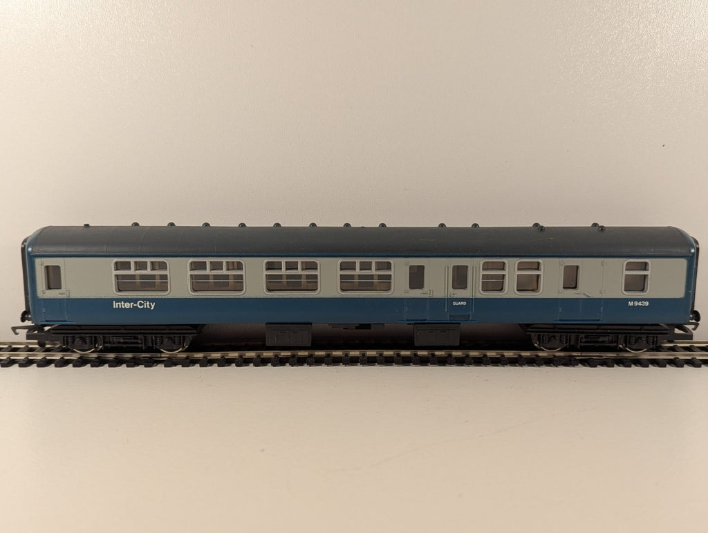 Hornby R418 OO BR Blue Grey Brake Second M9439