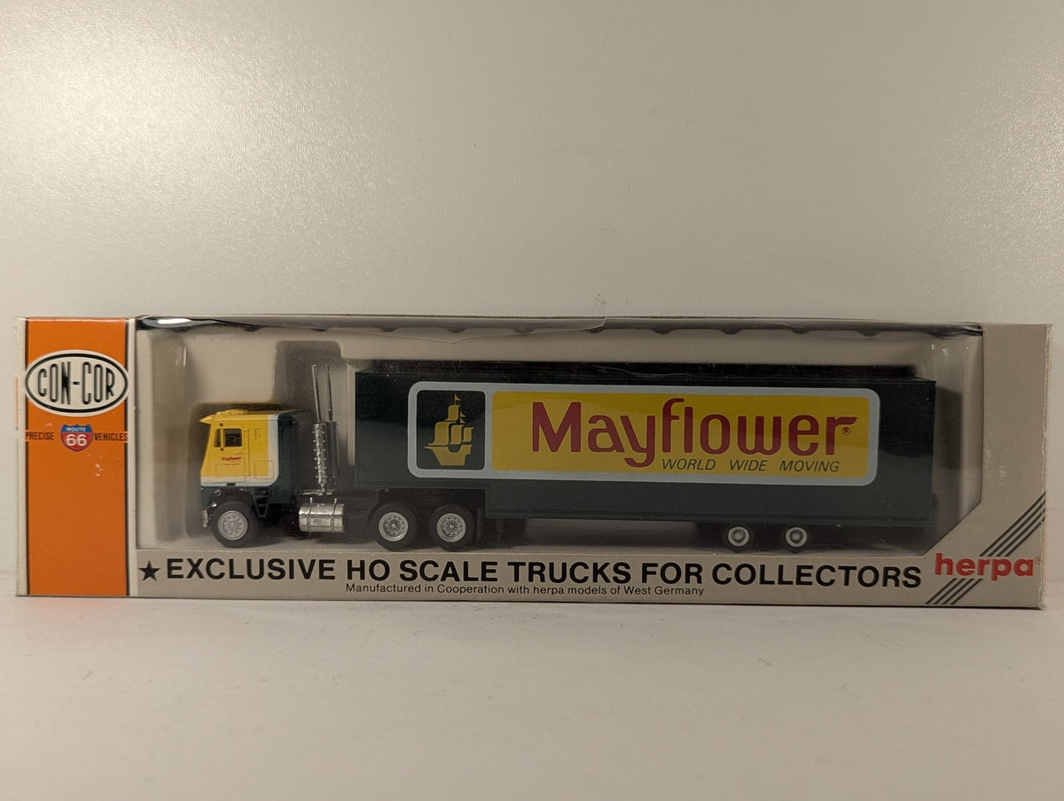 Con-Cor HO Gauge Tractor + Moving Van Trailer Mayflower Road Vehicle