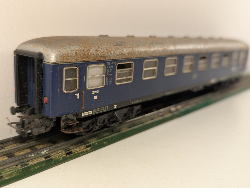 Märklin 4027 3-Rail HO Gauge DB D-Zug Coach