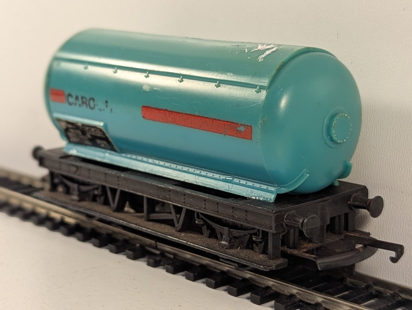 Tri-ang OO Gauge Green Tanker Wagon