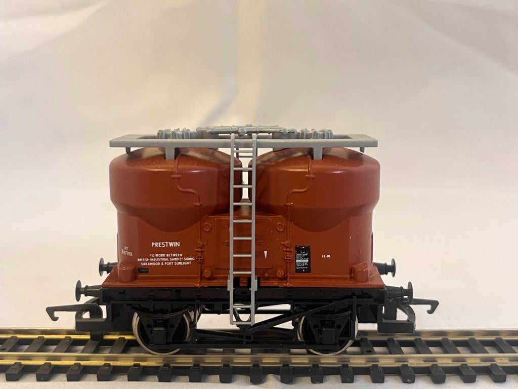Hornby R723 Prestwin Twin Silo Wagon OO Gauge Boxed