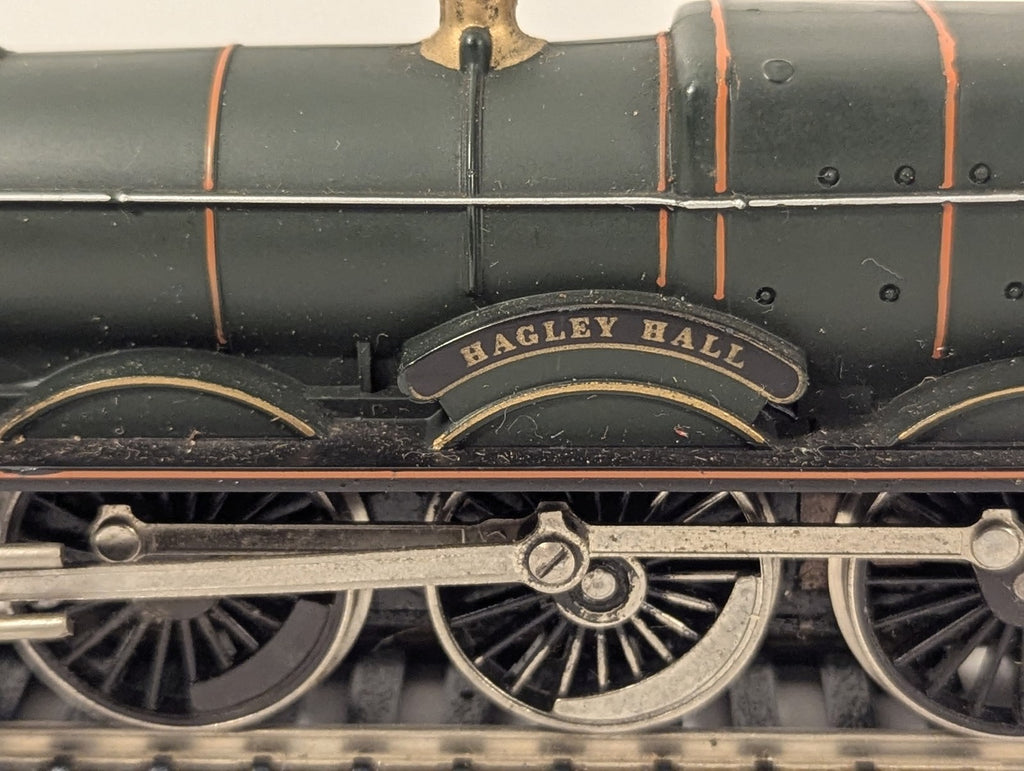 Mainline OO Gauge GWR 4900 Hall Class 4-6-0 4930 'Hagley Hall' Steam Locomotive