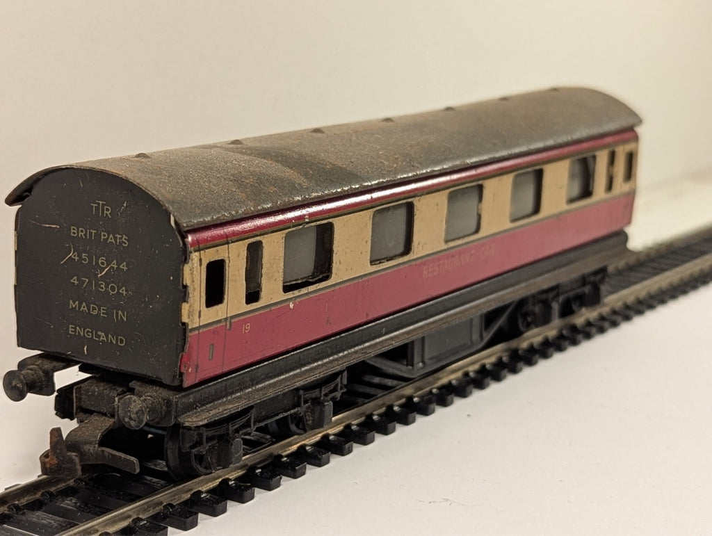 Trix OO Gauge Restaurant Car