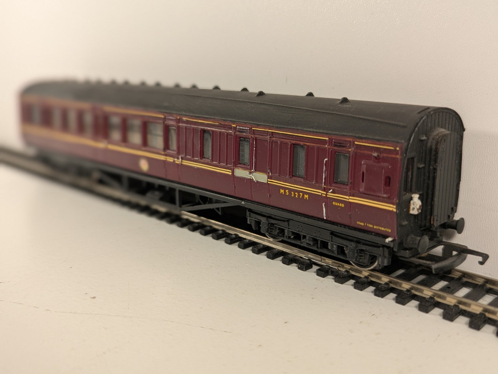 Mainline Railways OO Gauge BR 57ft Brake Third Corridor Coach