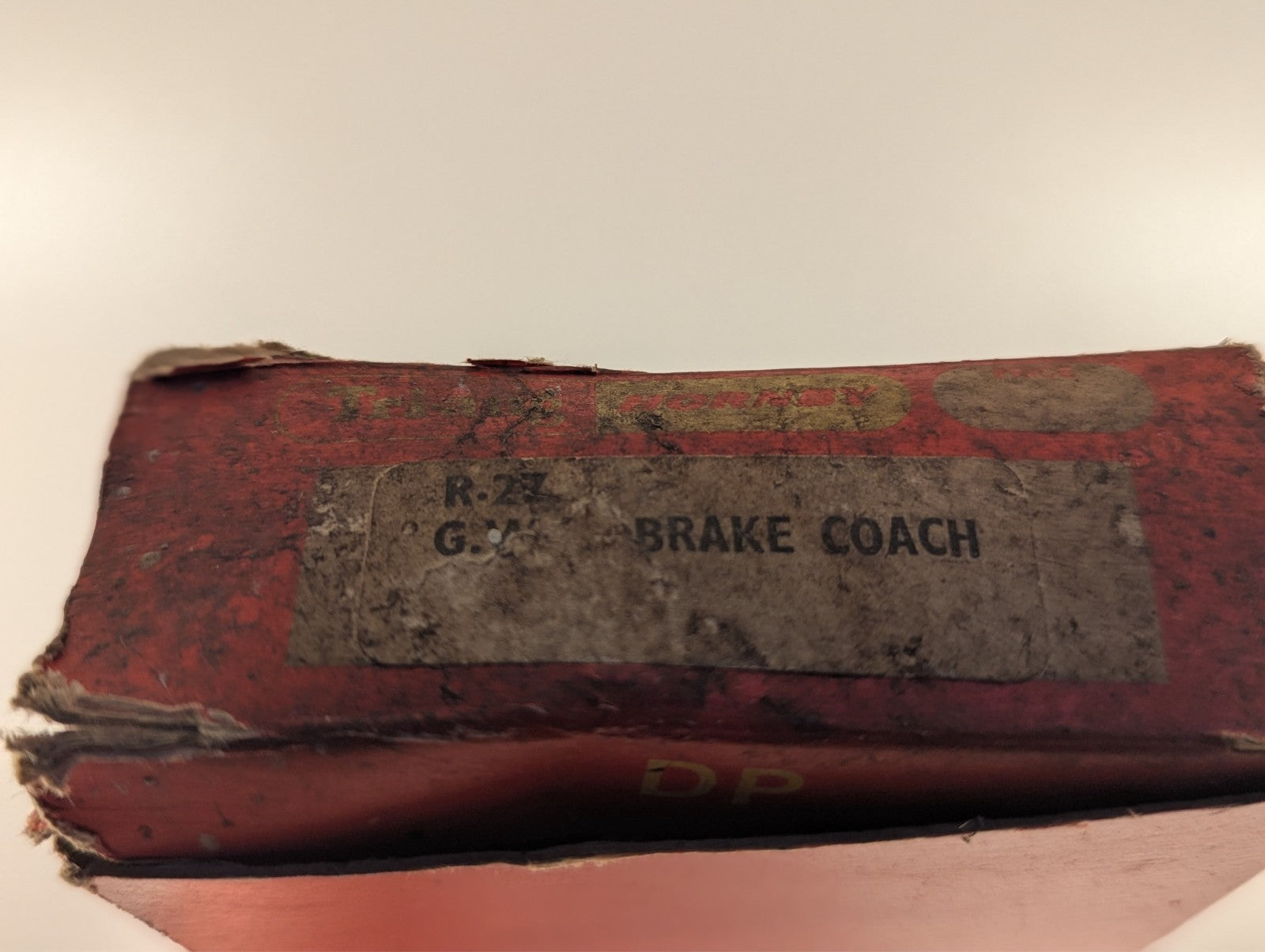 Hornby Railways R27 OO Gauge GWR First & Third Brake Coach - Boxed