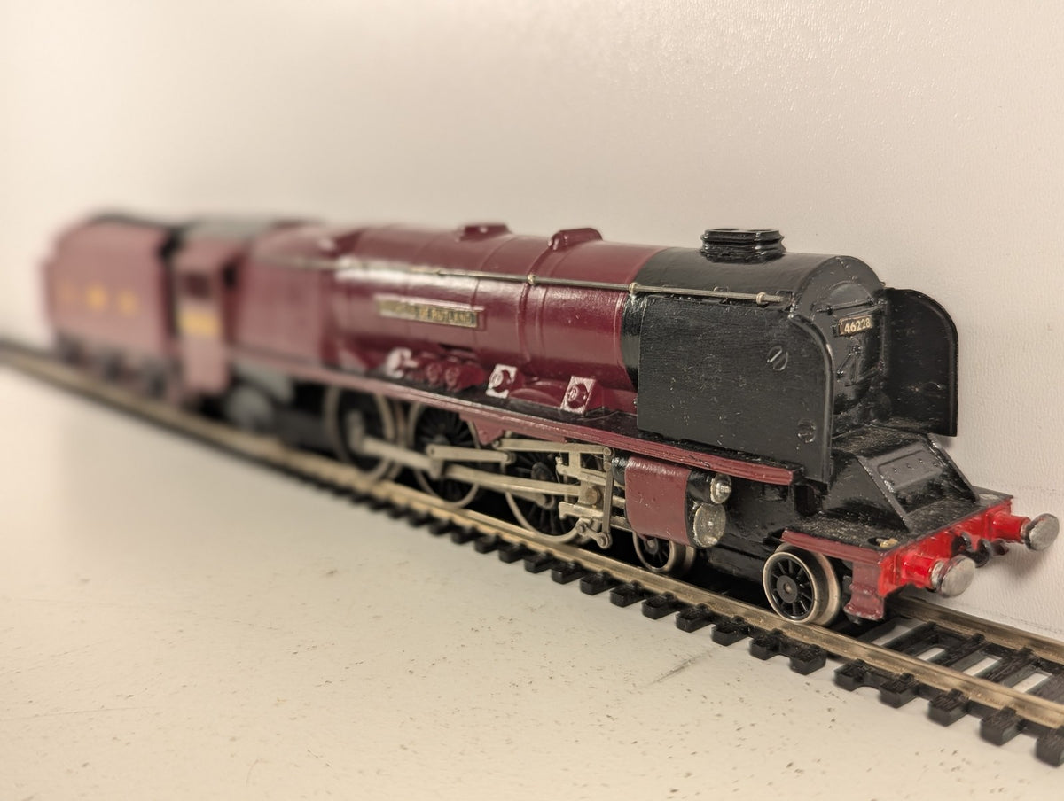 Wrenn OO Gauge Coronation Class 'Duchess of Rutland' Steam Locomotive 46228