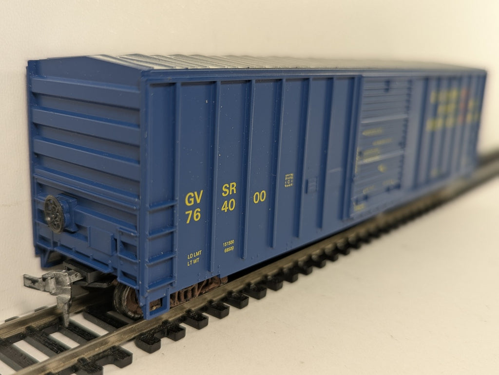 Roundhouse HO Gauge 50ft FMC SD Box Car Boxcar GVSR 764000 Golden West Service