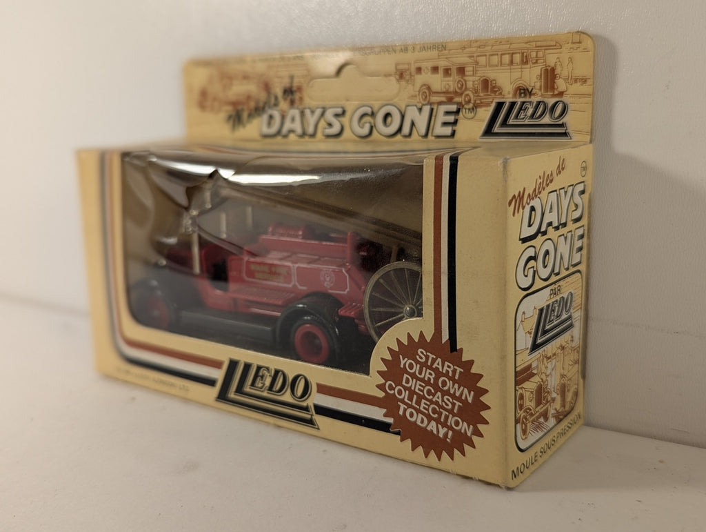Lledo Dennis Fire Engine Die-cast Model Vehicle Ware Fire Service 12