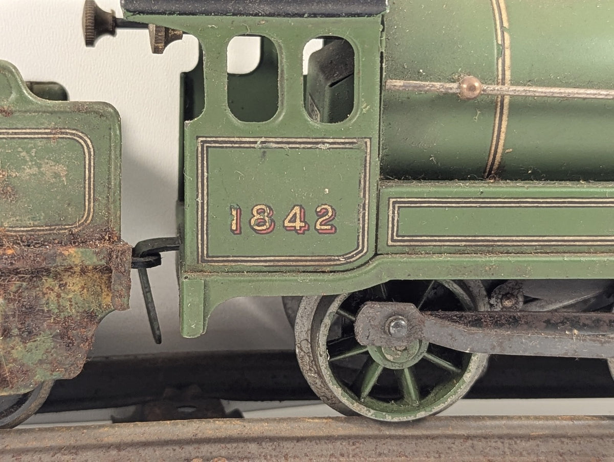 Hornby O Gauge No. 501 Locomotive and Tender Steam Locomotive 1842 LNER Green