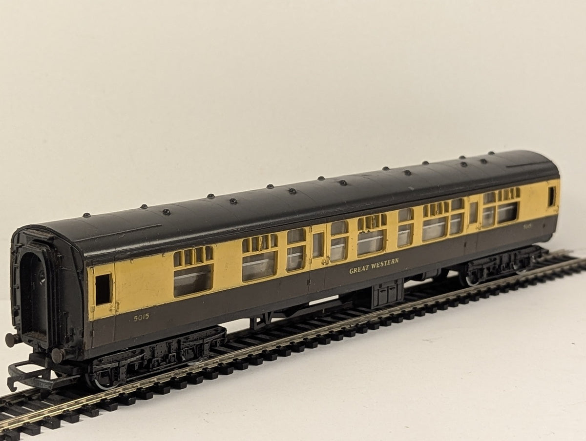 Hornby OO Gauge GWR Collett Composite Coach Passenger Coach 5015