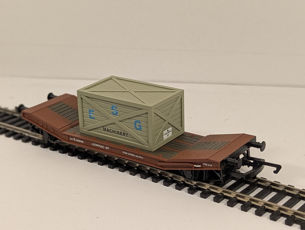Hornby OO Gauge BR Lowmac EP with Crate Load 'ESG Machinery'