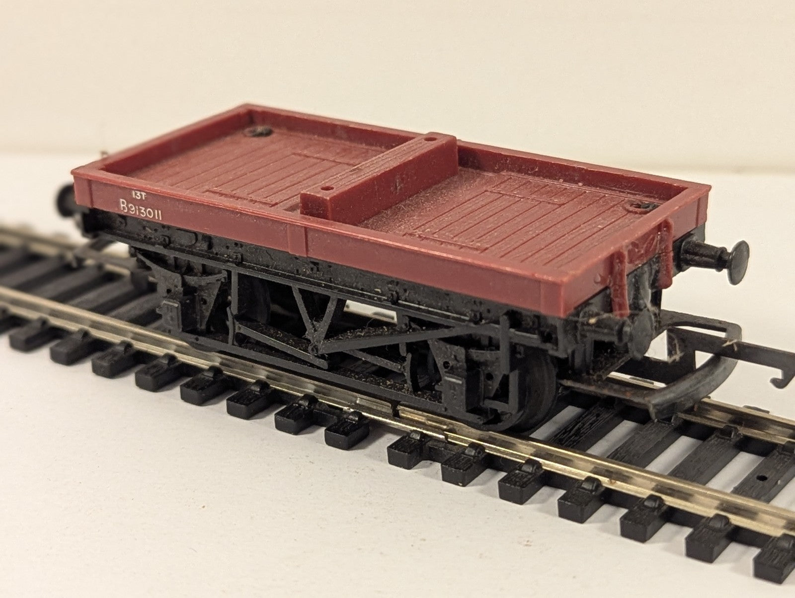 Tri-ang OO Gauge BR Bolster Wagon