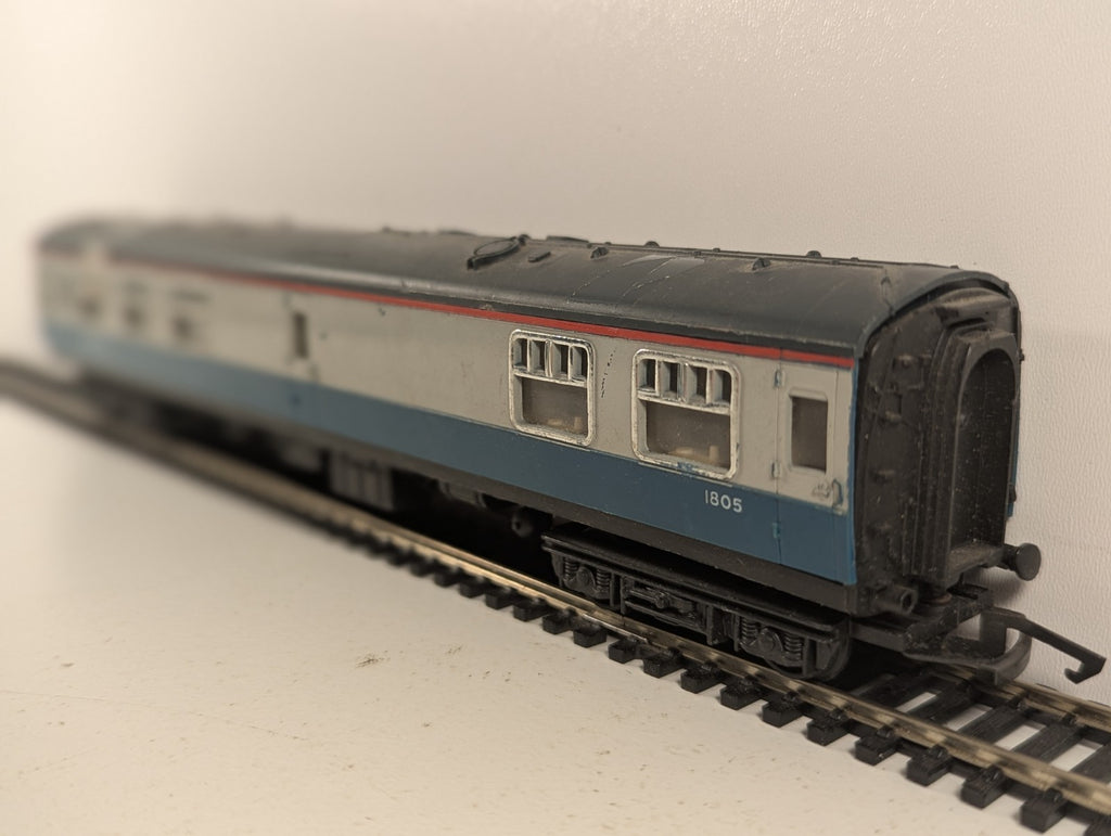 Hornby OO Gauge BR Mk1 Buffet Coach Passenger Coach 1805 BR Blue & Grey