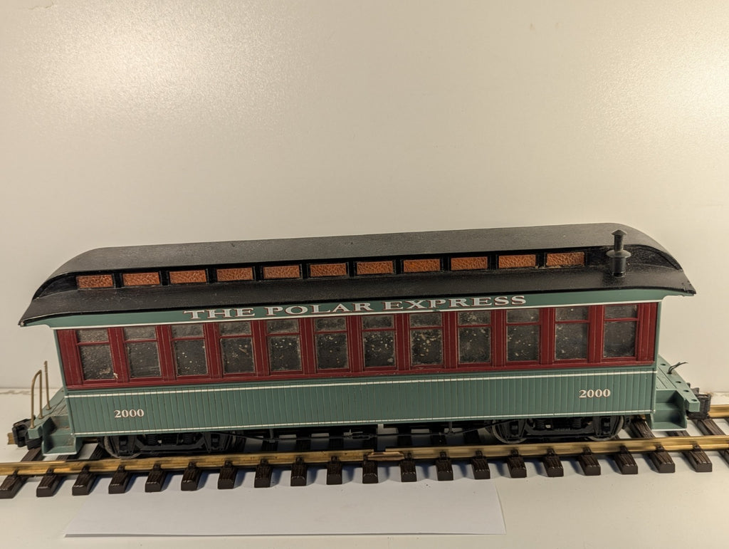 Bachmann G Scale The Polar Express Passenger Coach 2000