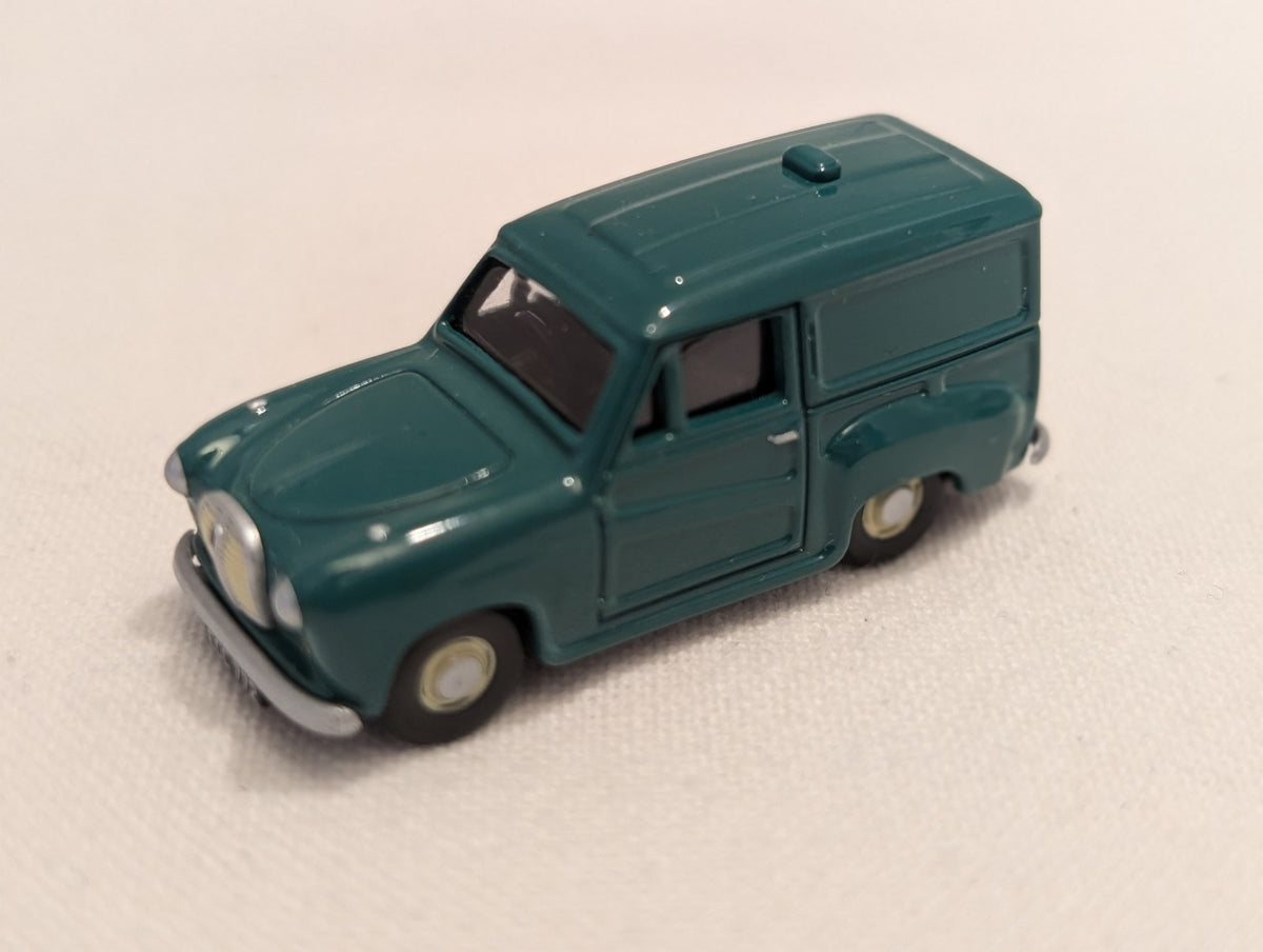 Classix 1:76 Scale Austin A30 Van Die-cast Vehicle ECC 772 Green