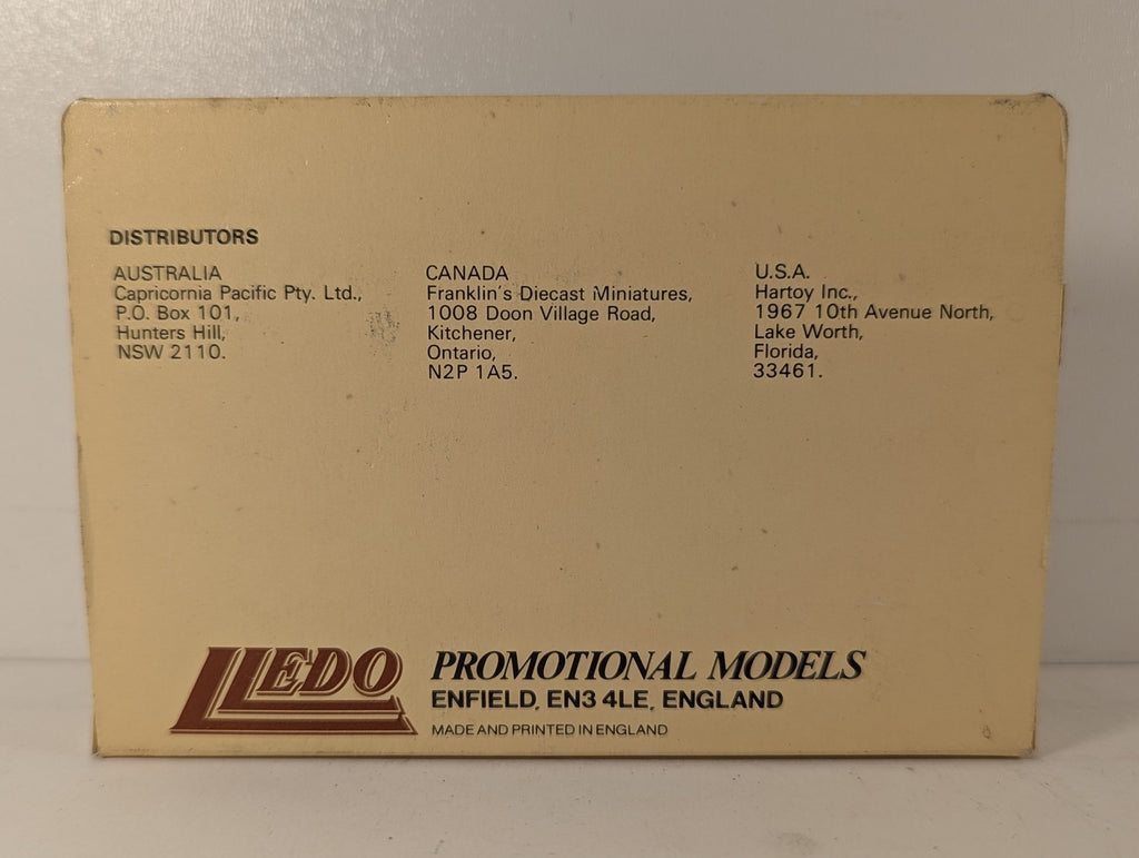 Lledo Oxford Single Deck Bus Die-cast Model Bus 703 Oxford (Cream and Maroon)