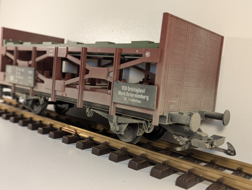 Piko G Gauge Weathered Acid Chemical Wagon – Missing Barrels
